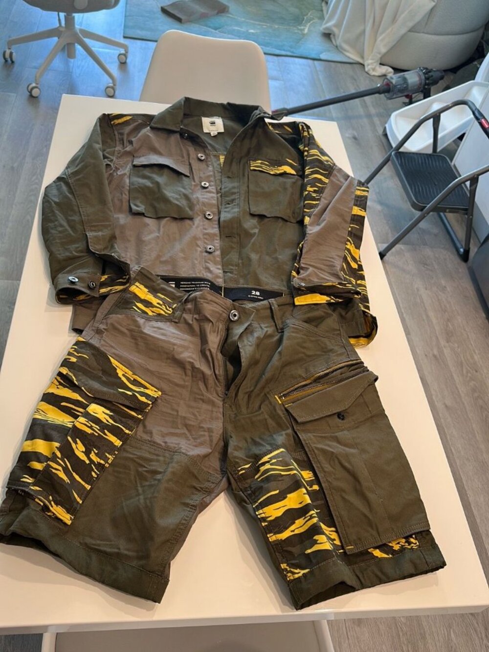 G-Star Raw Olive / Yellow camo shirt and shorts combo